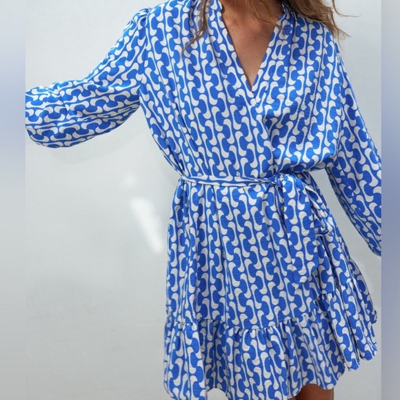 Zara Blue and White Shirt Dress Sz Small - Picture 4 of 5